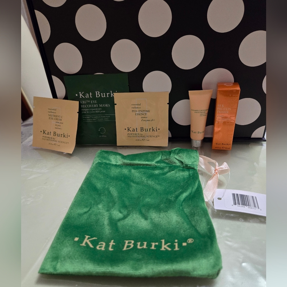 ✨️Kat Burki Bundle✨️